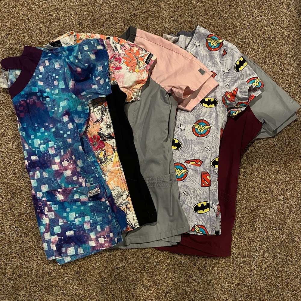 Women’s XS scrub tops
